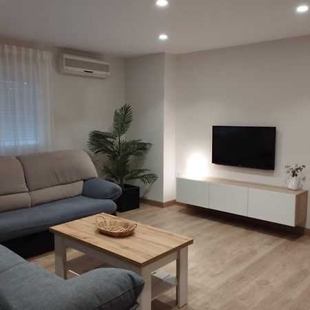 Apartamento Turistico Palacio De Los Deportes Granada Luaran gambar