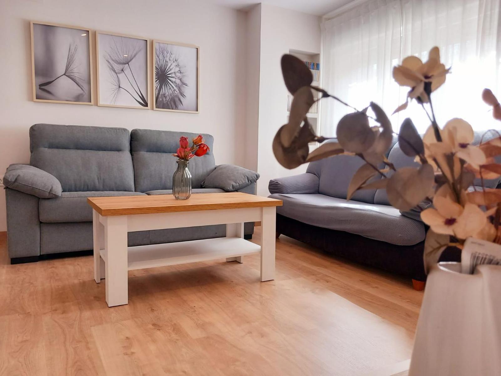 Apartamento Turistico Palacio De Los Deportes Granada Luaran gambar