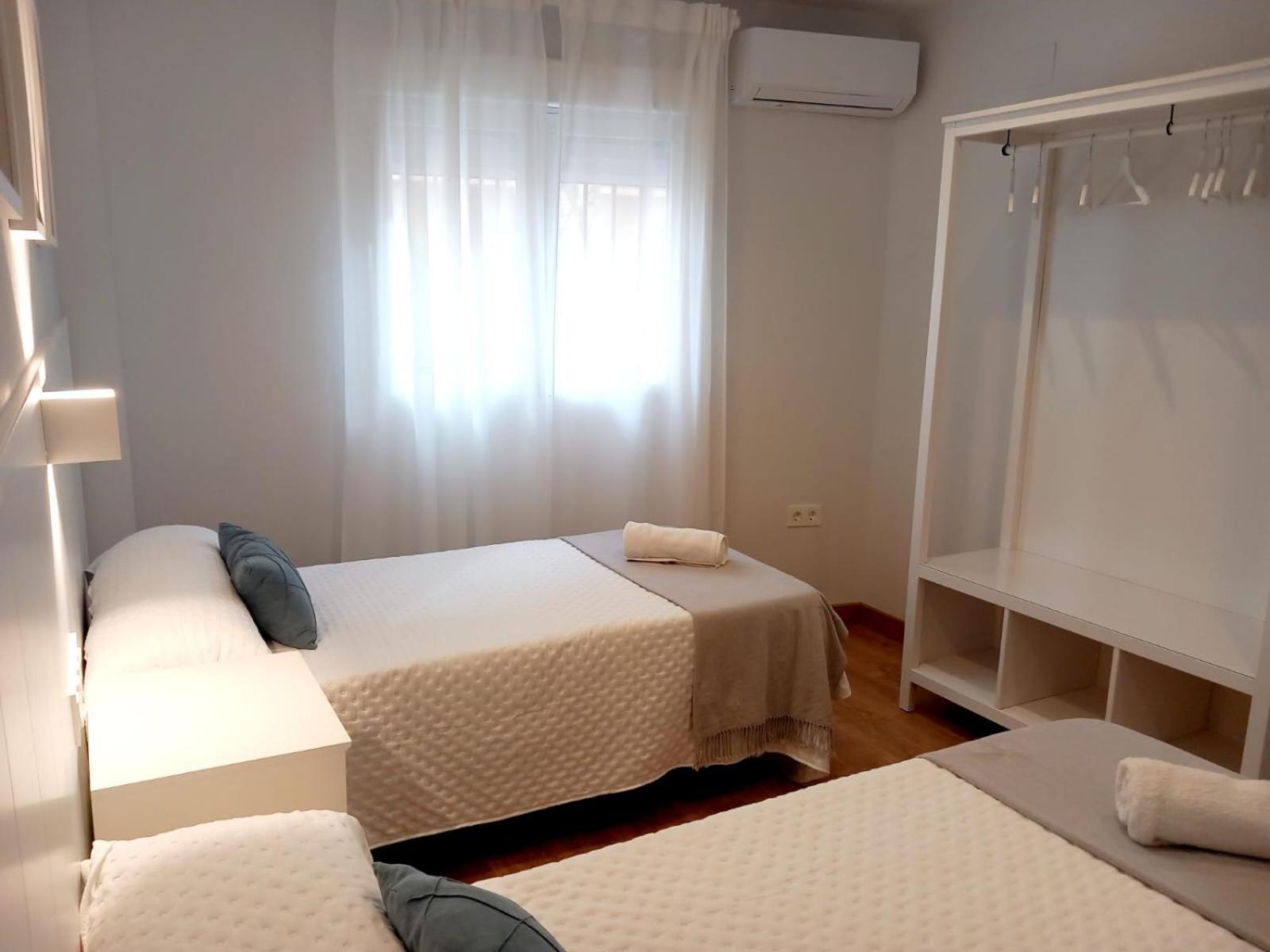 Apartamento Turistico Palacio De Los Deportes Granada Luaran gambar